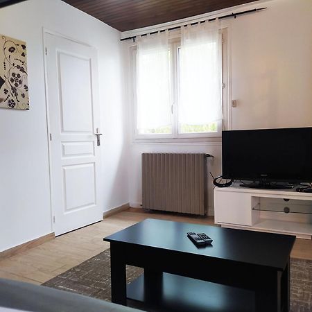Charmant Studio Au Calme Proche Rer Stade De France Paris Stains Εξωτερικό φωτογραφία
